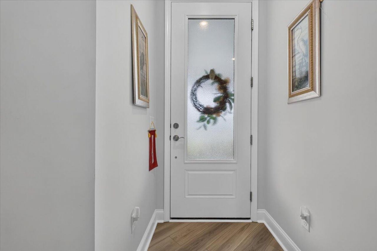 723 Blue Iris Way Photo 5