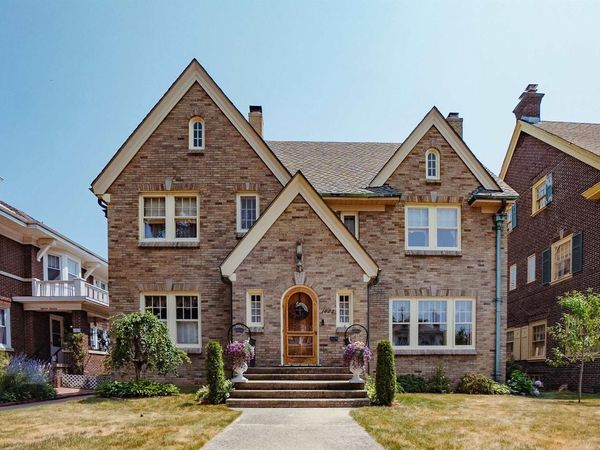 1823 COLLEGE AVENUE, Racine, WI 53403