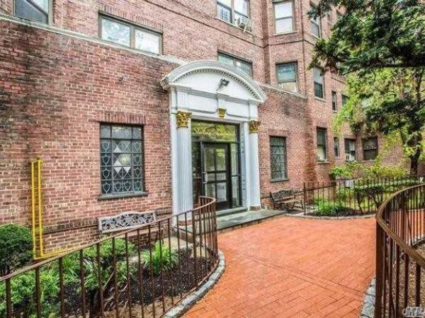 61-41 Saunders Street , Unit B57, Rego Park, NY 11374