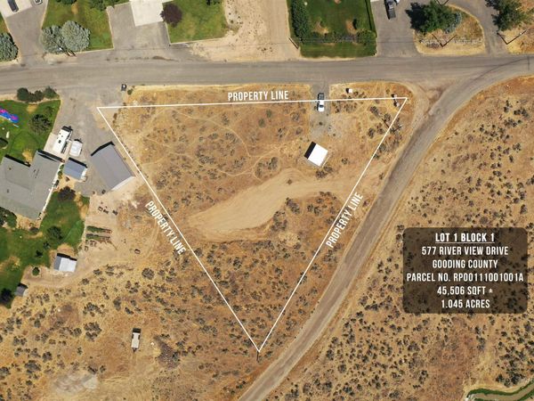 577 Riverview Drive, Gooding, ID 83330