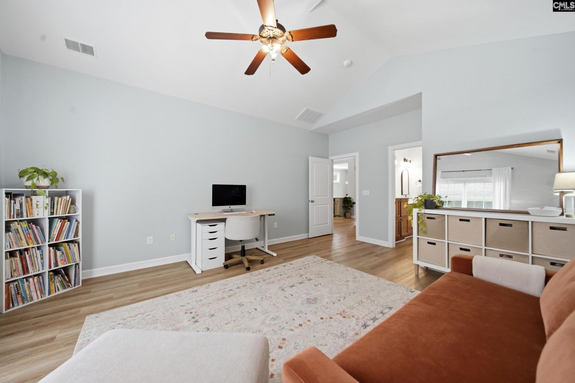 229 Woodleigh Park Drive  Photo 18