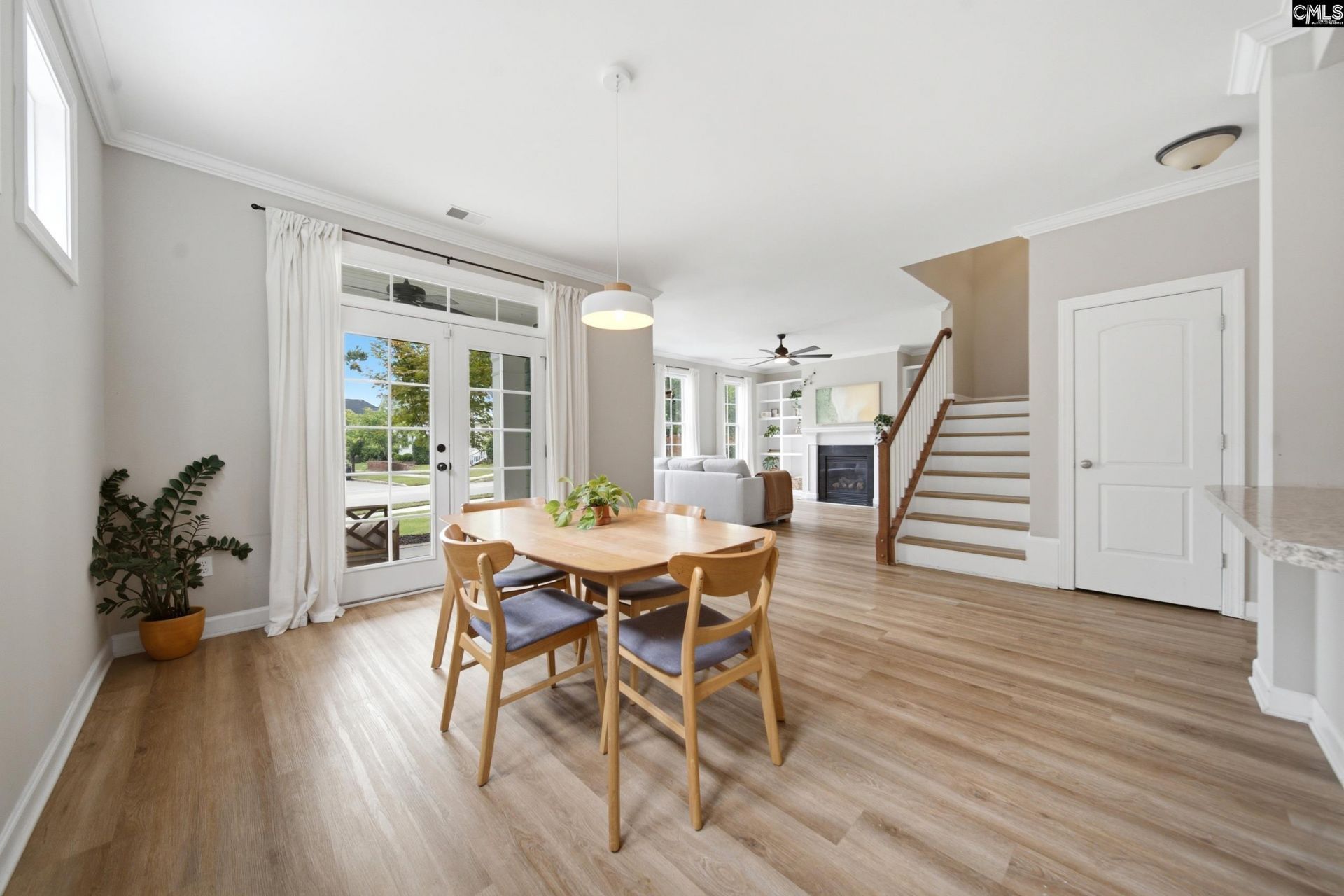 229 Woodleigh Park Drive  Photo 7