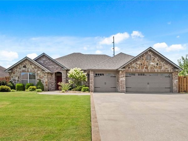 2508 Calm Ridge Road, Bentonville, AR 72713