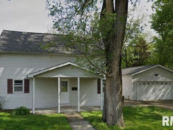 122 W ADAMS Street, Auburn, IL 62615