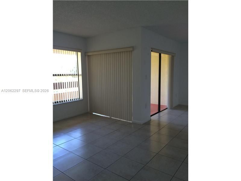 12455 SW 93rd Ter, Unit 408T, Miami, FL 33186 Photo