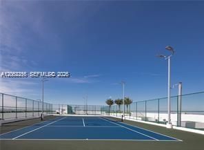 16385 Biscayne Blvd , Unit 305, North Miami Beach, FL 33160 Photo