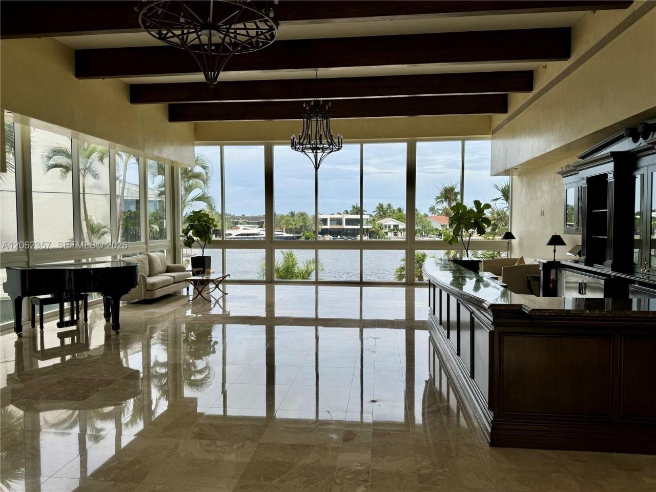 20281 E Country Club Dr , Unit 909, Aventura, FL 33180 Photo