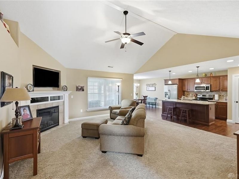 2655 Shady Tree Drive, Troy, OH 45373 Photo 6
