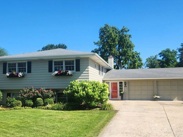 600 Sherman Street , Downers Grove, IL 60515
