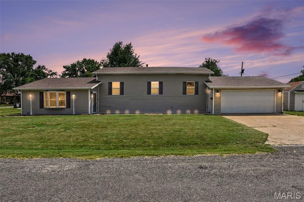 417 Young Avenue , Dupo, IL 62239 Main Photo