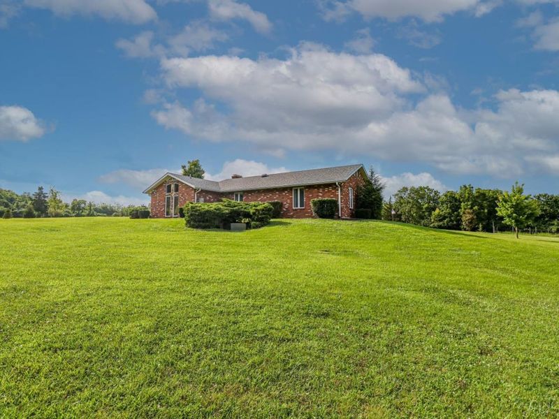395 Rockford Drive, Hamilton, OH 45013 Photo 4