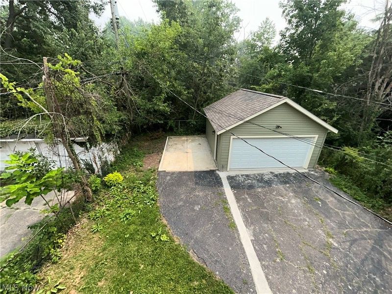 12816 Forest Avenue, Cleveland, OH 44120 Photo 19
