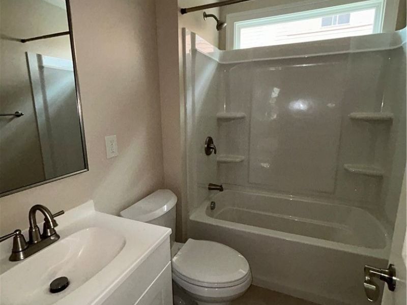 12816 Forest Avenue, Cleveland, OH 44120 Photo 6
