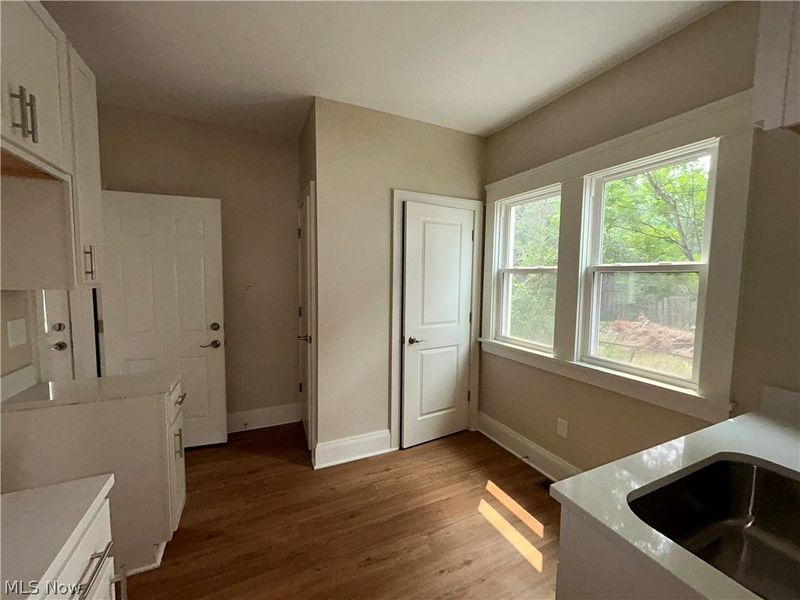 12816 Forest Avenue, Cleveland, OH 44120 Photo 8