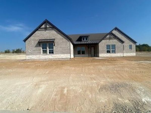 1108 Perrin Lane, Van Alstyne, TX 75495