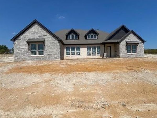 1110 Perrin Lane, Van Alstyne, TX 75495