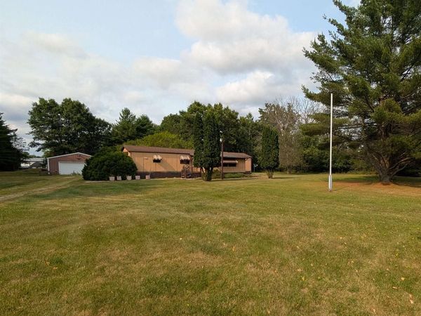 614 SPRUCE CIRCLE, Redgranite, WI 54970