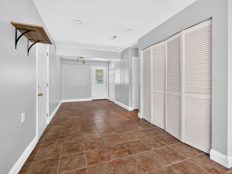 475 W Johnstown Road, Gahanna, OH 43230 Photo 13