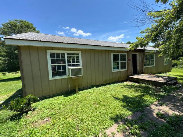 9334 Highway 58 , Harrison, TN 37341