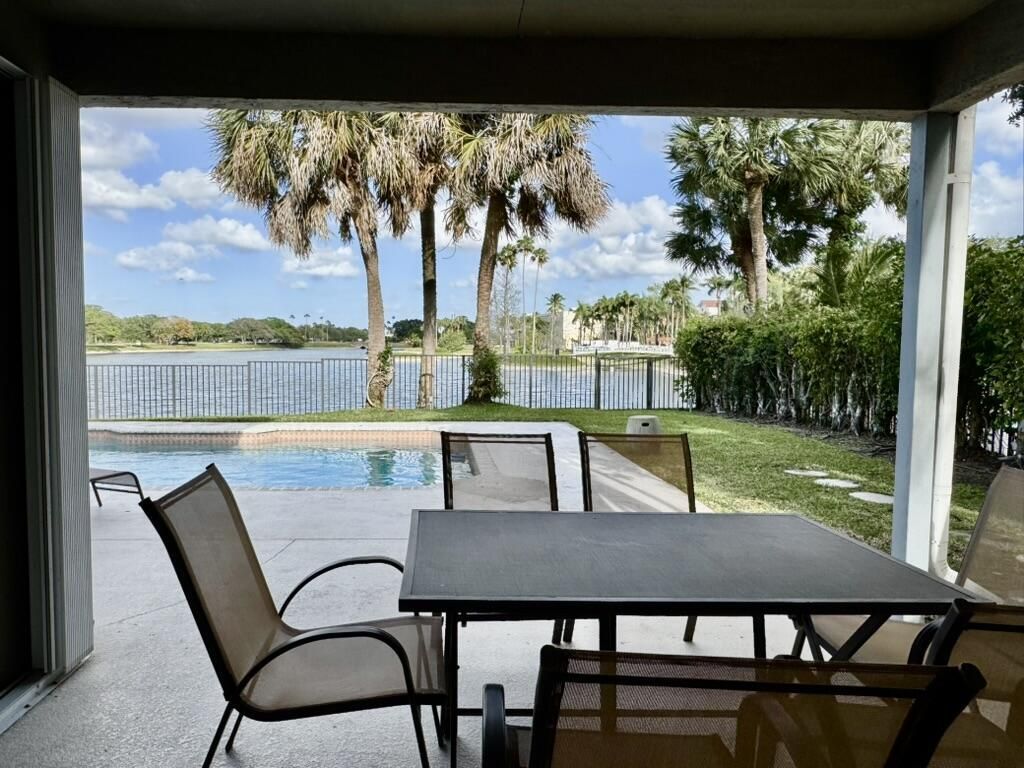10577 Santa Laguna Drive, Boca Raton, FL 33428 Photo