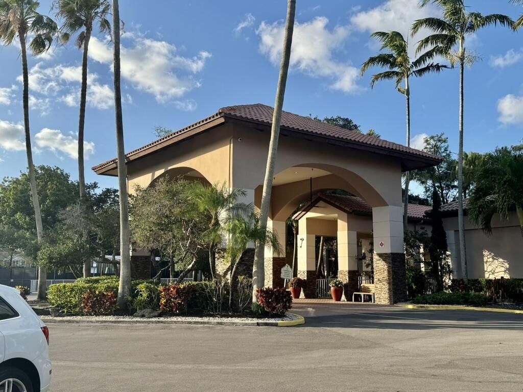 10577 Santa Laguna Drive, Boca Raton, FL 33428 Photo