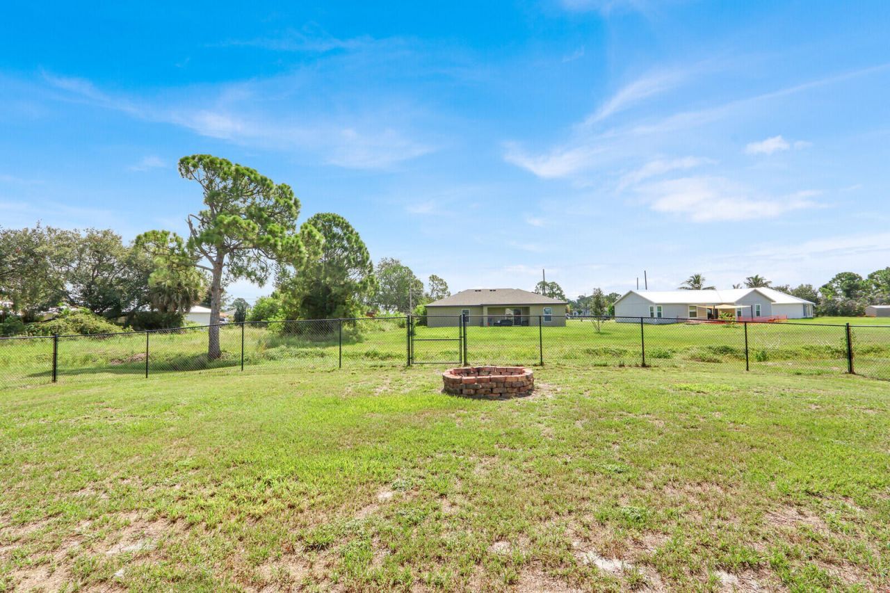 3673 SW Bonwold Street, Port Saint Lucie, FL 34953 Photo