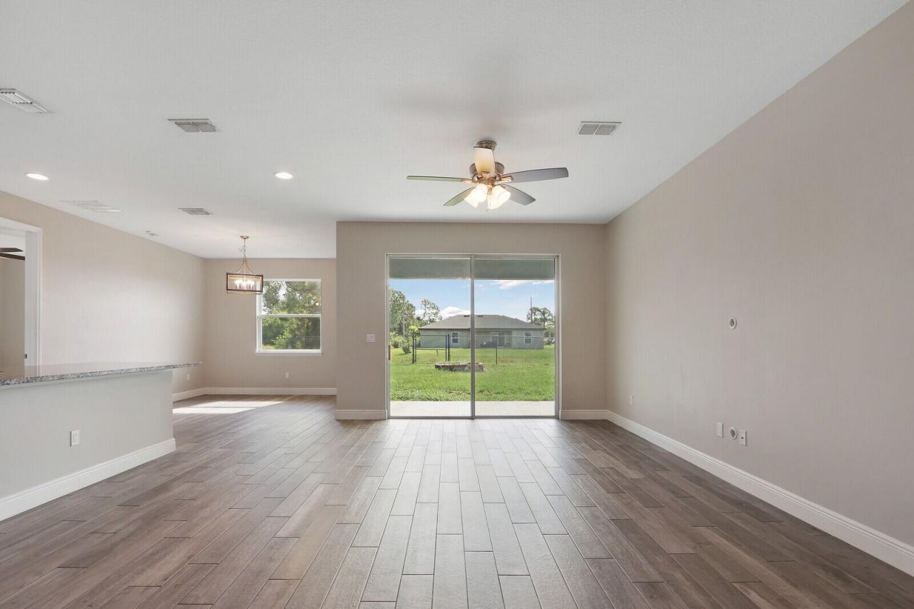 3673 SW Bonwold Street, Port Saint Lucie, FL 34953 Photo