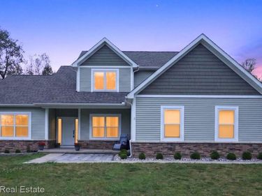 5127 Clyde Road, Oceola Township, Mi 48855