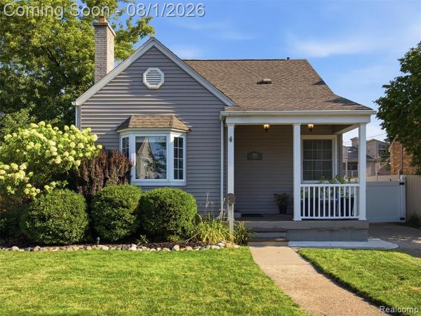 1036 Oxford Road, Berkley, MI 48072