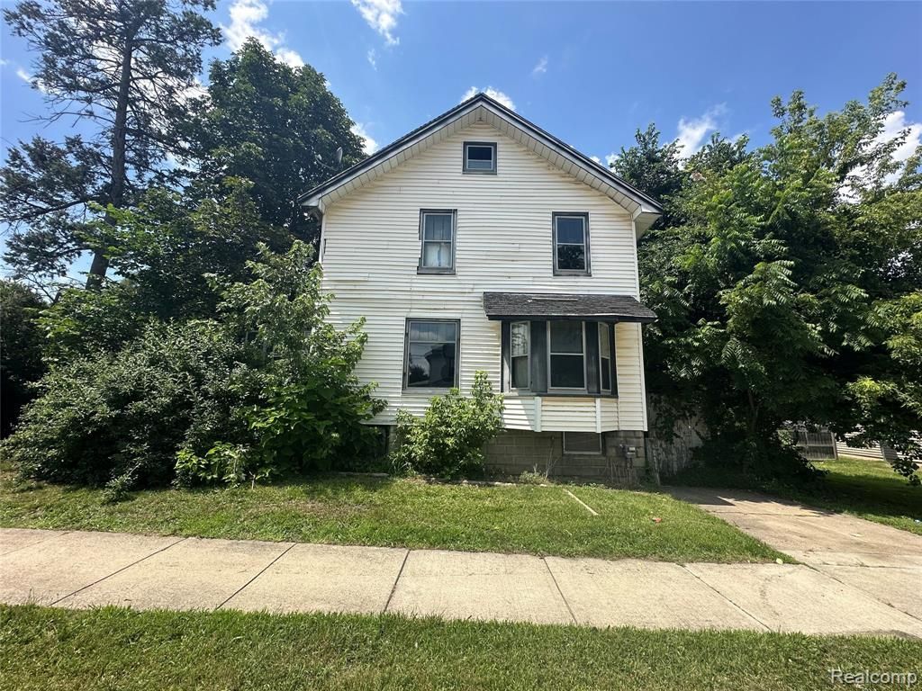 213 Whittemore Street, Pontiac, Mi 48342 Main Photo