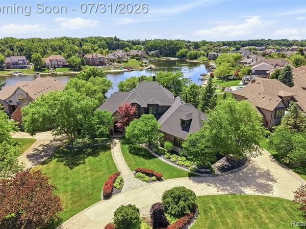 8714 Stoney Creek Drive, Green Oak Township, Mi 48178