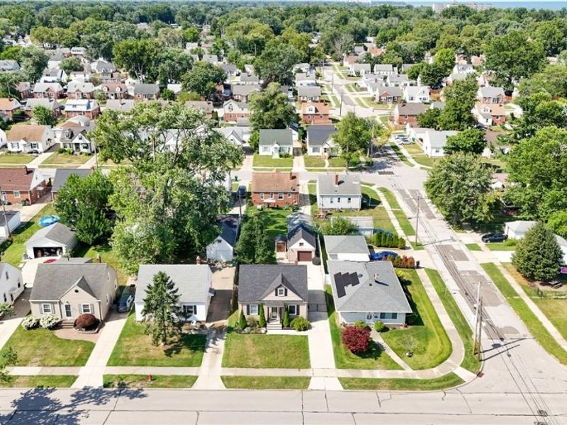 356 E 329th Street , Willowick, OH 44095 Photo 23