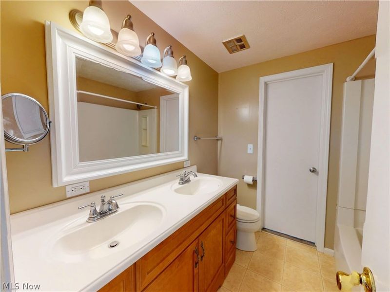 4792 Geraldine Road, Richmond Heights, OH 44143 Photo 16