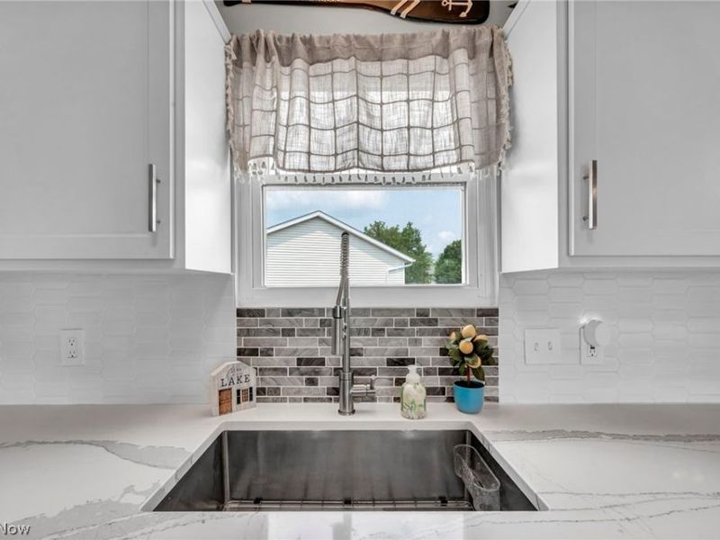 928 Westview Court , Medina, OH 44256 Photo 12