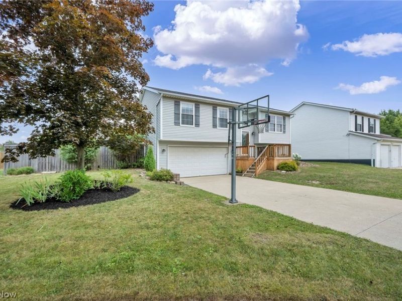 928 Westview Court , Medina, OH 44256 Photo 3