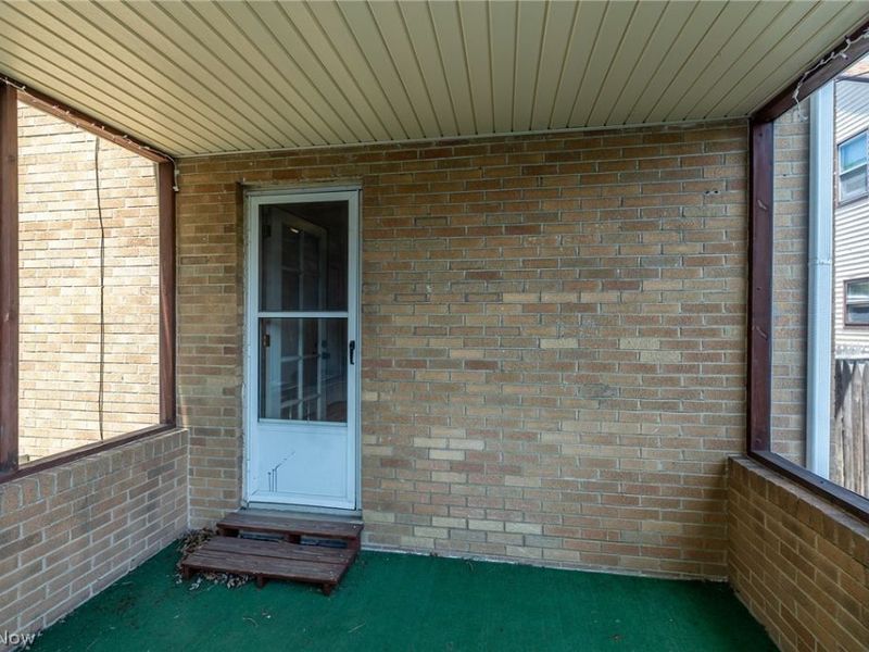 8221 Pelham Drive , Parma, OH 44129 Photo 19
