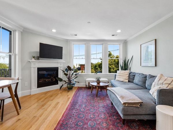 280 E. Eagle, Unit 3, Boston, MA 02128