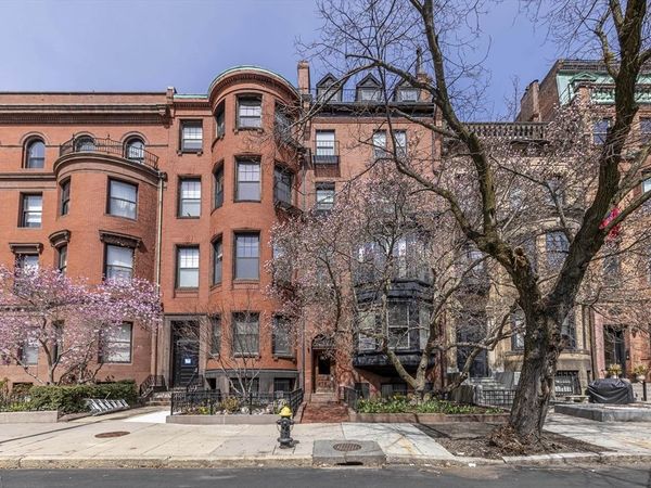 462 Beacon St, Unit 22, Boston, MA 02115