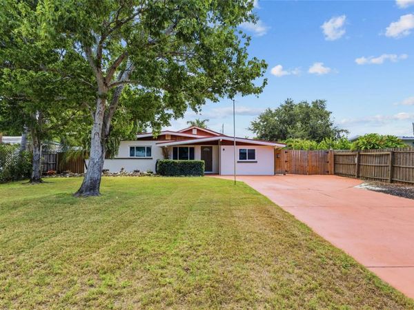 311 62ND STREET W, BRADENTON, FL 34209