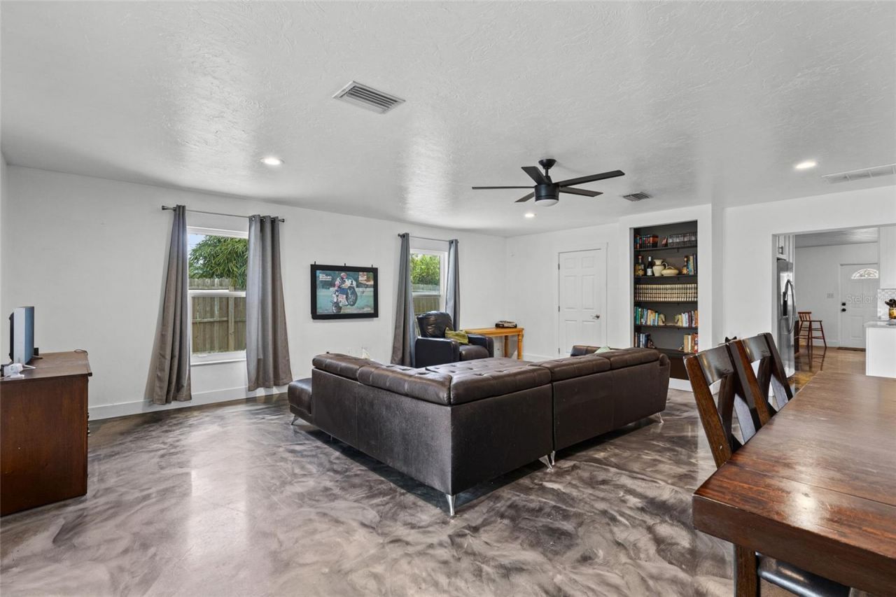 311 62nd Street W, Bradenton, FL 34209 Photo