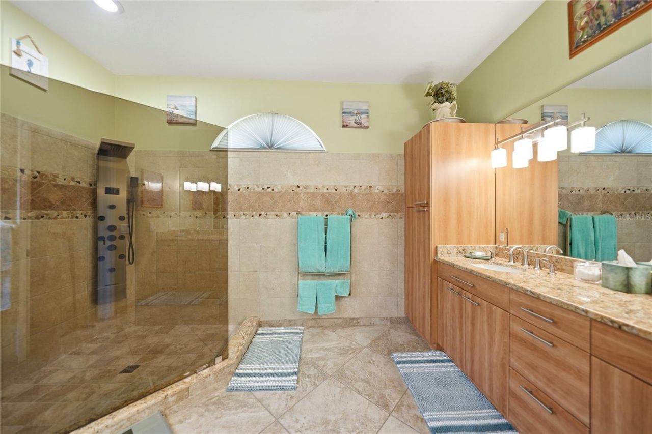 549 Silk Oak Drive , Venice, FL 34293 Photo