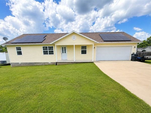 1312 Hank Boulevard, Berryville, AR 72616