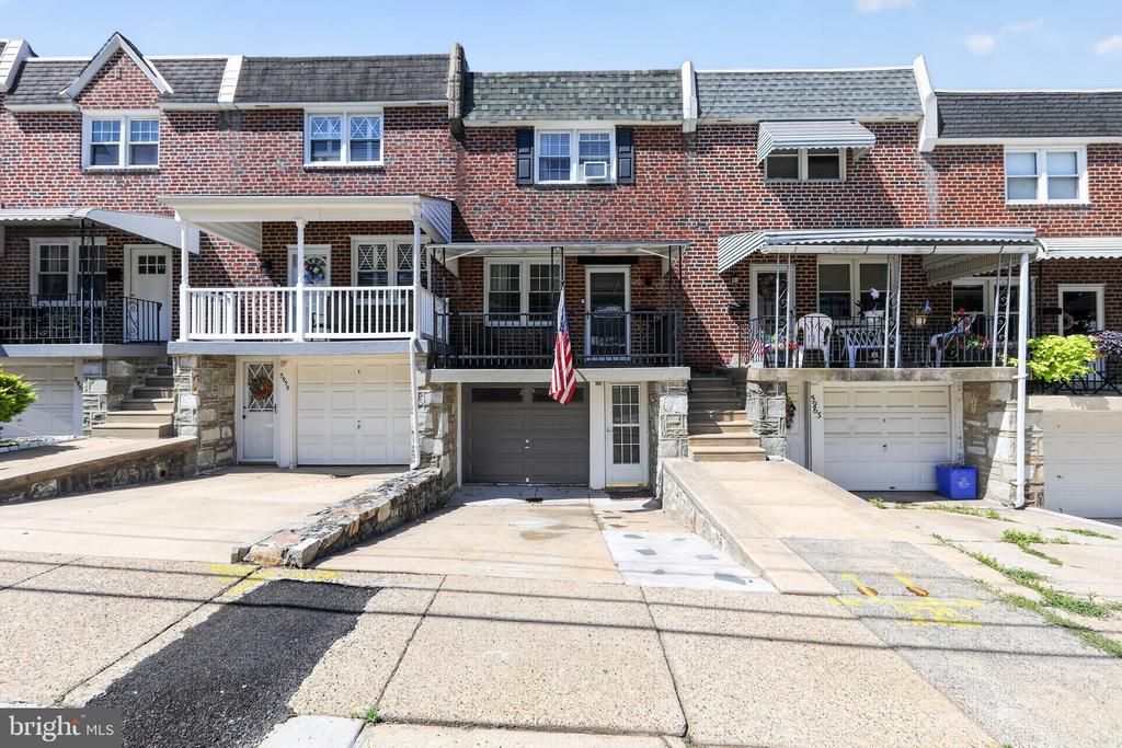 5961 Jannette Street, Philadelphia, PA 19128 Main Photo