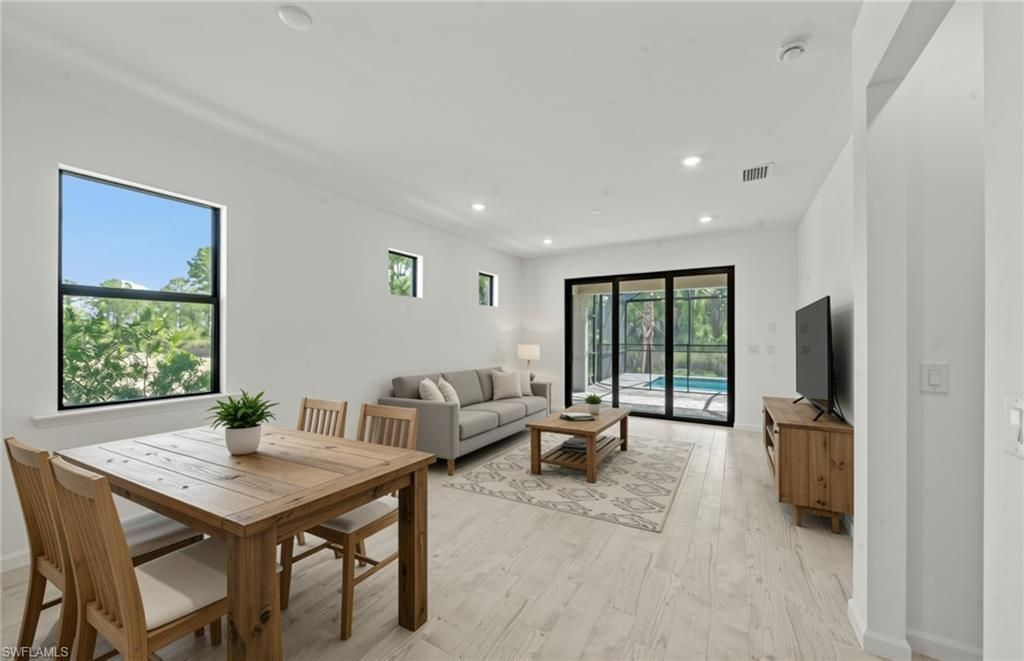 2094 Seville Ln, Naples, FL 34120 Photo
