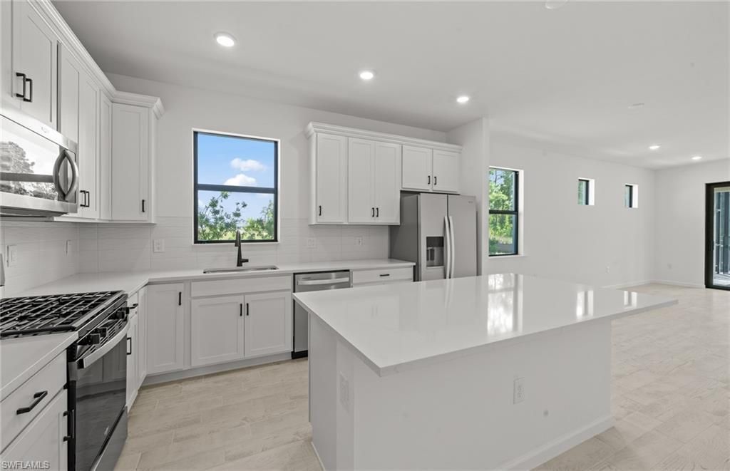 2094 Seville Ln, Naples, FL 34120 Photo
