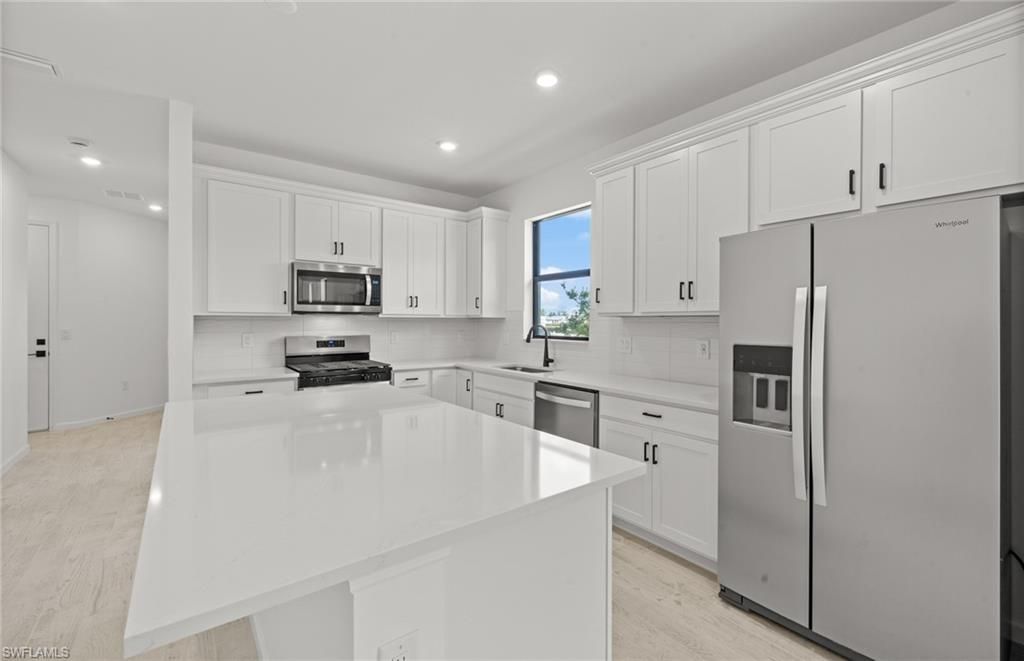 2094 Seville Ln, Naples, FL 34120 Photo