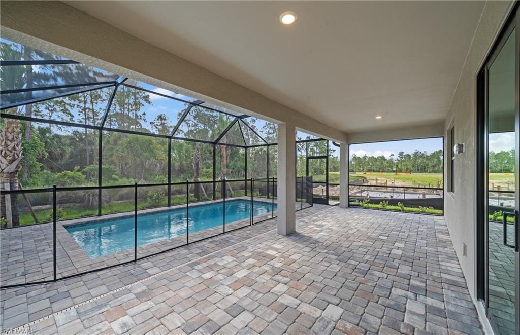 2094 Seville Ln, Naples, FL 34120 Photo