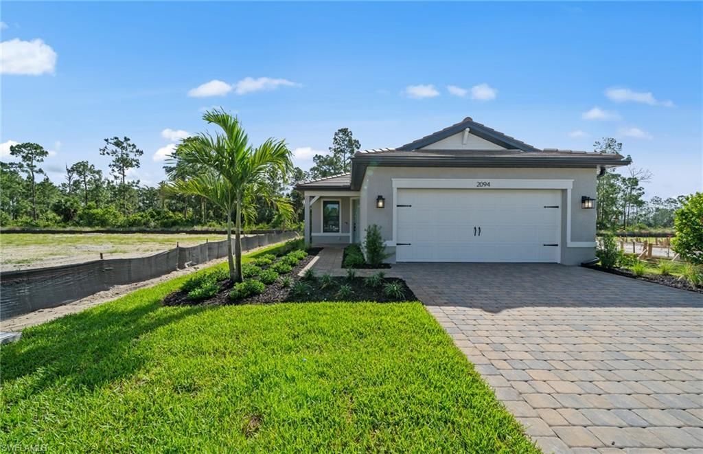 2094 Seville Ln, Naples, FL 34120 Photo