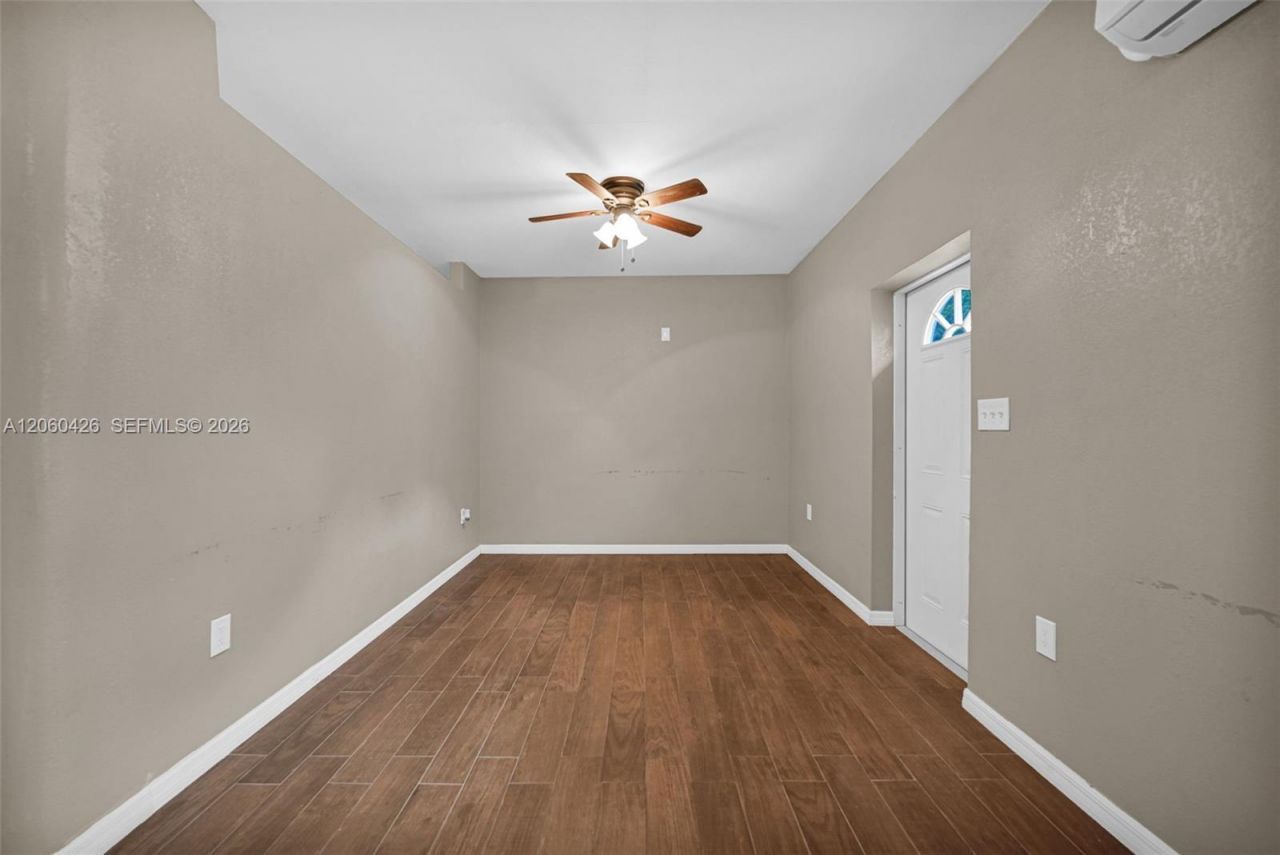 81 NW 41st St, Unit 1, Miami, FL 33127 Photo