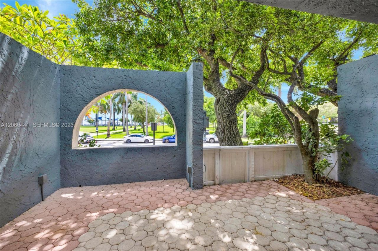 3808 NE 6th Ave , Unit 1, Miami, FL 33137 Photo